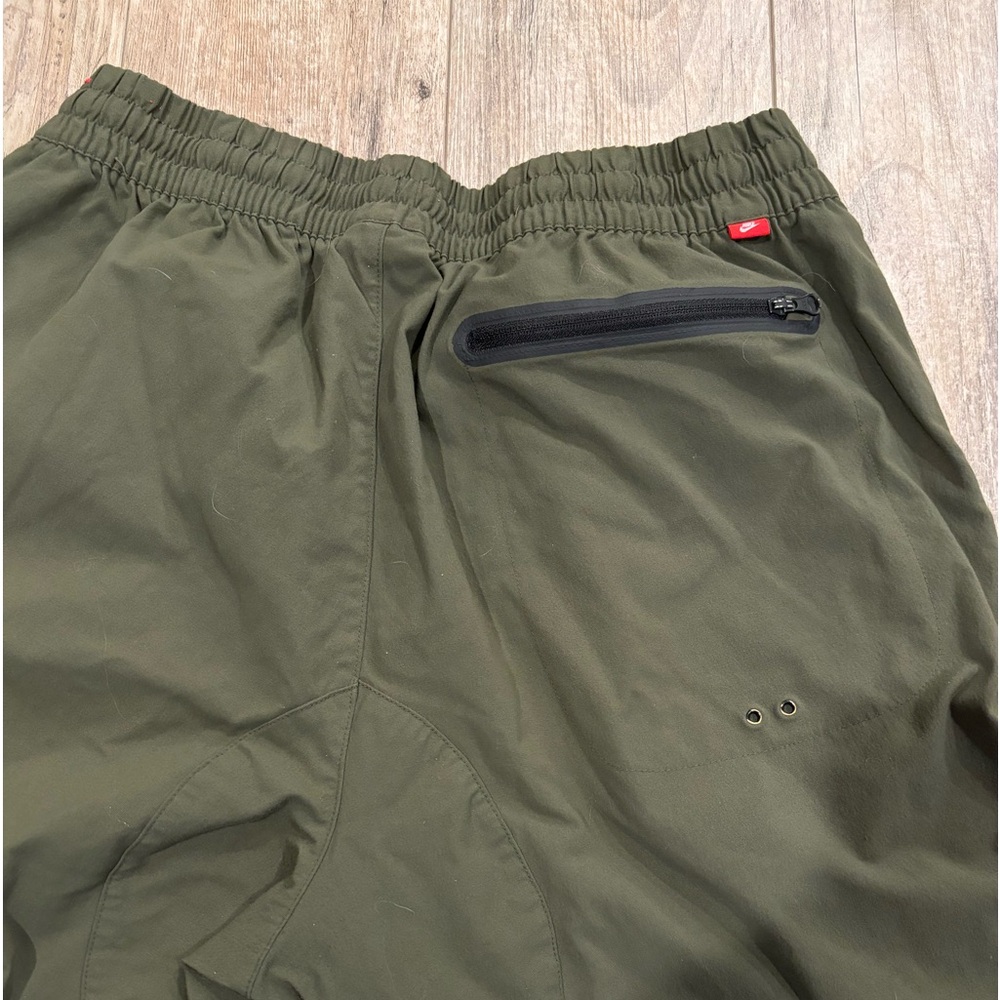 Nike Men’s Green pants ankle zip size large - Picture 7 of 10